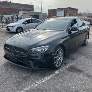 MERCEDES-BENZ E-CLASS - 1