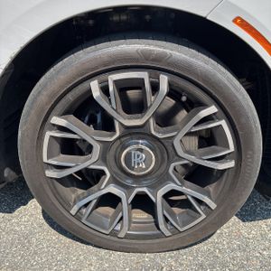 2023 ROLLS-ROYCE GHOST BLACK BADGE — миниатюра 20
