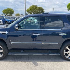 CADILLAC ESCALADE BASE - 4