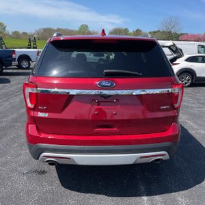 FORD EXPLORER XLT - 6