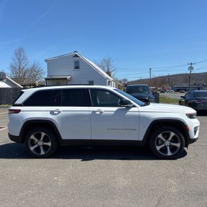 JEEP GRAND CHEROKEE LIMITED - 10
