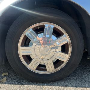 2005 Cadillac DEVILLE BASE thumbnail 17