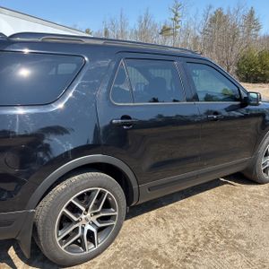 FORD EXPLORER SPORT - 9