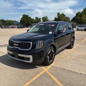 صورة 1 لـ 2025 KIA TELLURIDE S