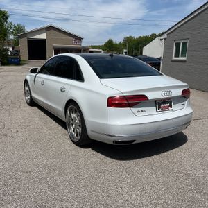 AUDI A8 L 3.0T - 5