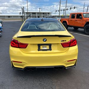 BMW M4 BASE - 7