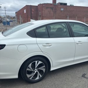 SUBARU LEGACY BASE - 9