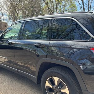 JEEP GRAND CHEROKEE 4XE - 6