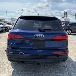 Audi Q7 Premium Plus - 7