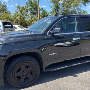 CHEVROLET TAHOE LS - 2