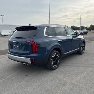 صورة 8 لـ 2024 KIA TELLURIDE S