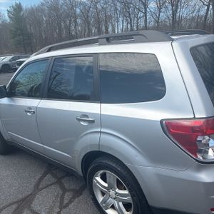 SUBARU FORESTER X PREMIUM - 6