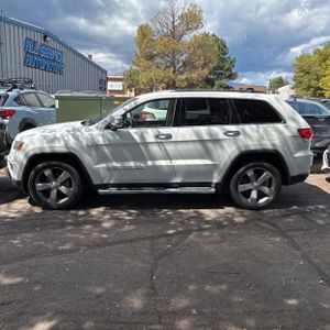 2015 JEEP GRAND CHEROKEE LIMITED photo 3