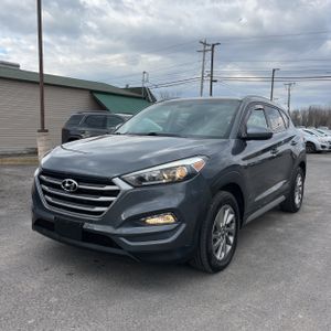 HYUNDAI TUCSON SEL - 1