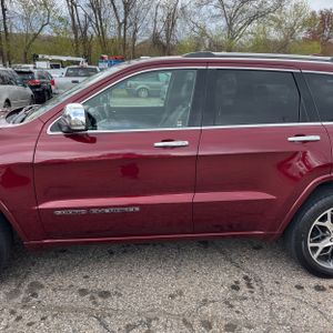 JEEP GRAND CHEROKEE OVERLAND - 4