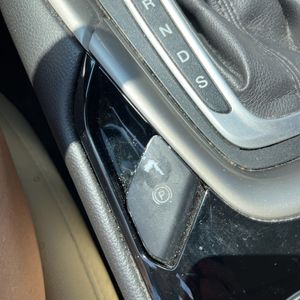 2013 FORD FUSION SE 缩略图 72