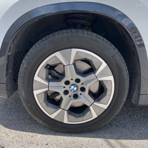 2025 BMW X1 XDRIVE28I — миниатюра 17