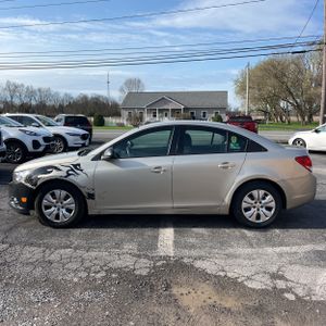 CHEVROLET CRUZE LS AUTO - 3