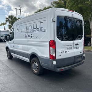 FORD TRANSIT 250 - 5