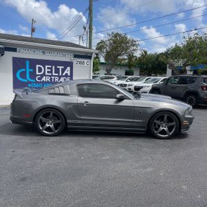 FORD MUSTANG V6 PREMIUM - 10