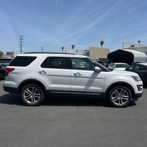 FORD EXPLORER LIMITED - 10