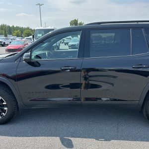 2024 Chevrolet TRAVERSE Z71 照片 4
