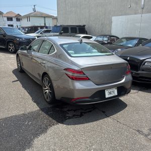 صورة 4 لـ 2023 Genesis G70 2.0T