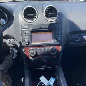 2010 Mercedes-BENZ M-CLASS — миниатюра 38