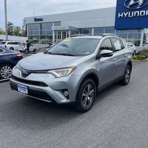 TOYOTA RAV4 - 4