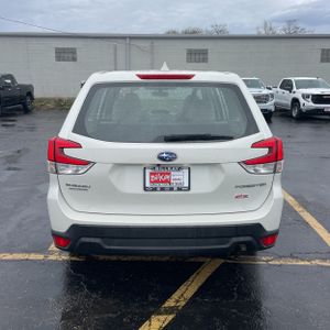 SUBARU FORESTER BASE - 7