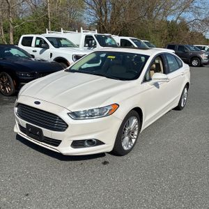 FORD FUSION SE - 1