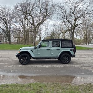 JEEP WRANGLER SAHARA 4XE - 3
