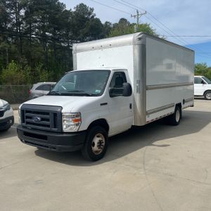 Ford E-Series Cutaway - 1