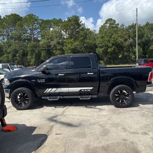 صورة 3 لـ 2013 RAM 1500 LARAMIE