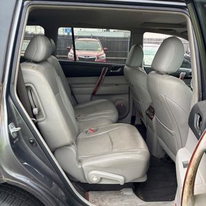 صورة مصغرة 34 لـ 2013 Toyota HIGHLANDER LIMITED