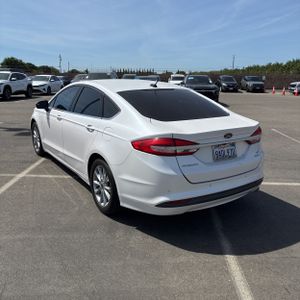 FORD FUSION SE - 5