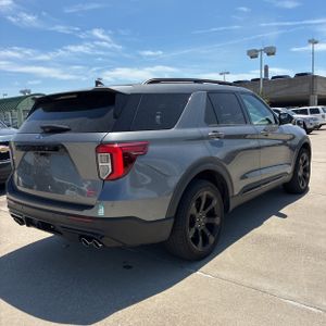 FORD EXPLORER ST - 8