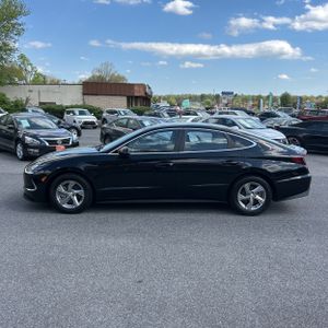 HYUNDAI SONATA SE - 3