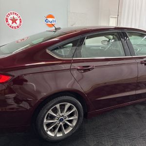 FORD FUSION SE - 9