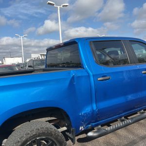 Chevrolet Silverado 1500 Custom Trail Boss - 9