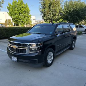 CHEVROLET SUBURBAN LS - 1