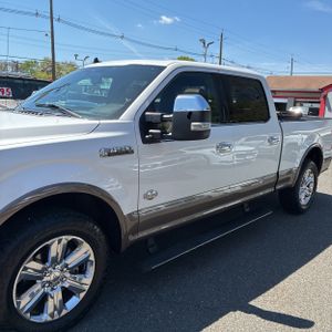 FORD F-150 KING RANCH - 2