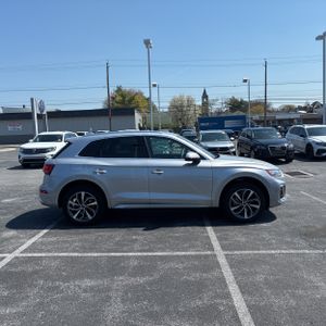 AUDI Q5 QUATTRO S LINE PREM PLUS 45 TFSI - 10