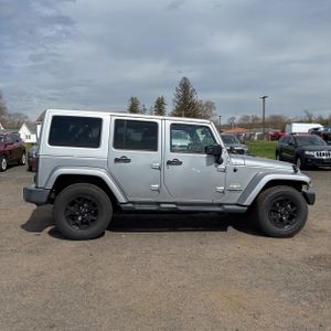 JEEP WRANGLER UNLIMITED SAHARA - 10