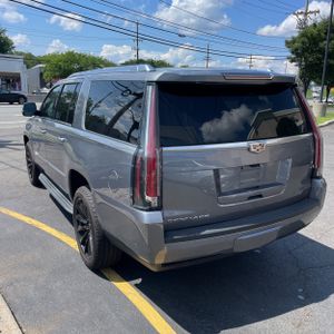 2019 Cadillac ESCALADE ESV LUXURY 照片 4