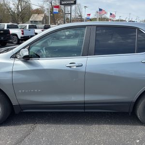 CHEVROLET EQUINOX LT - 4