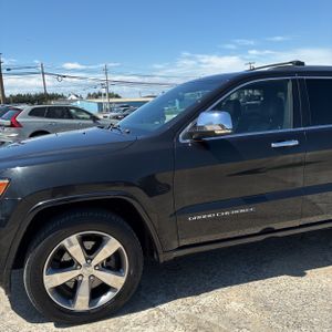 JEEP GRAND CHEROKEE OVERLAND - 2