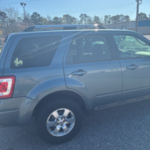 FORD ESCAPE LIMITED - 9