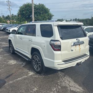 2016 Toyota 4RUNNER LIMITED photo 5