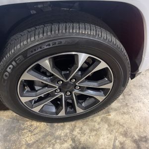 صورة مصغرة 18 لـ 2023 JEEP GRAND CHEROKEE OVERLAND